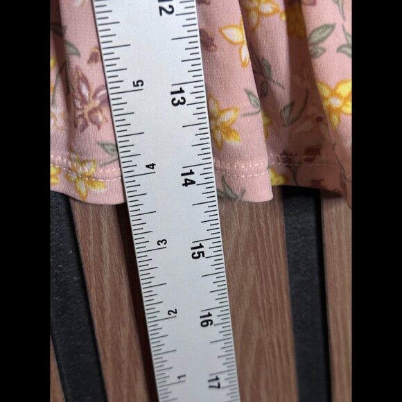 BGBGeneration Crop Top Small Pink Peasant Smocked Ruffle Trim Short Sleeve Flor - Picture 5 of 7